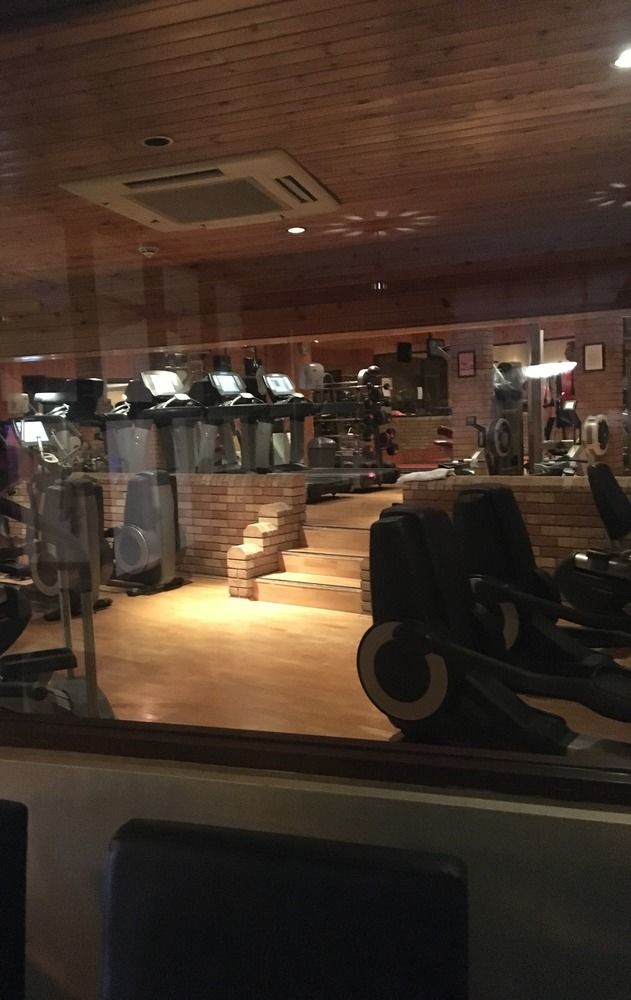 Hotel Bryn Meadows Golf, & 4*
